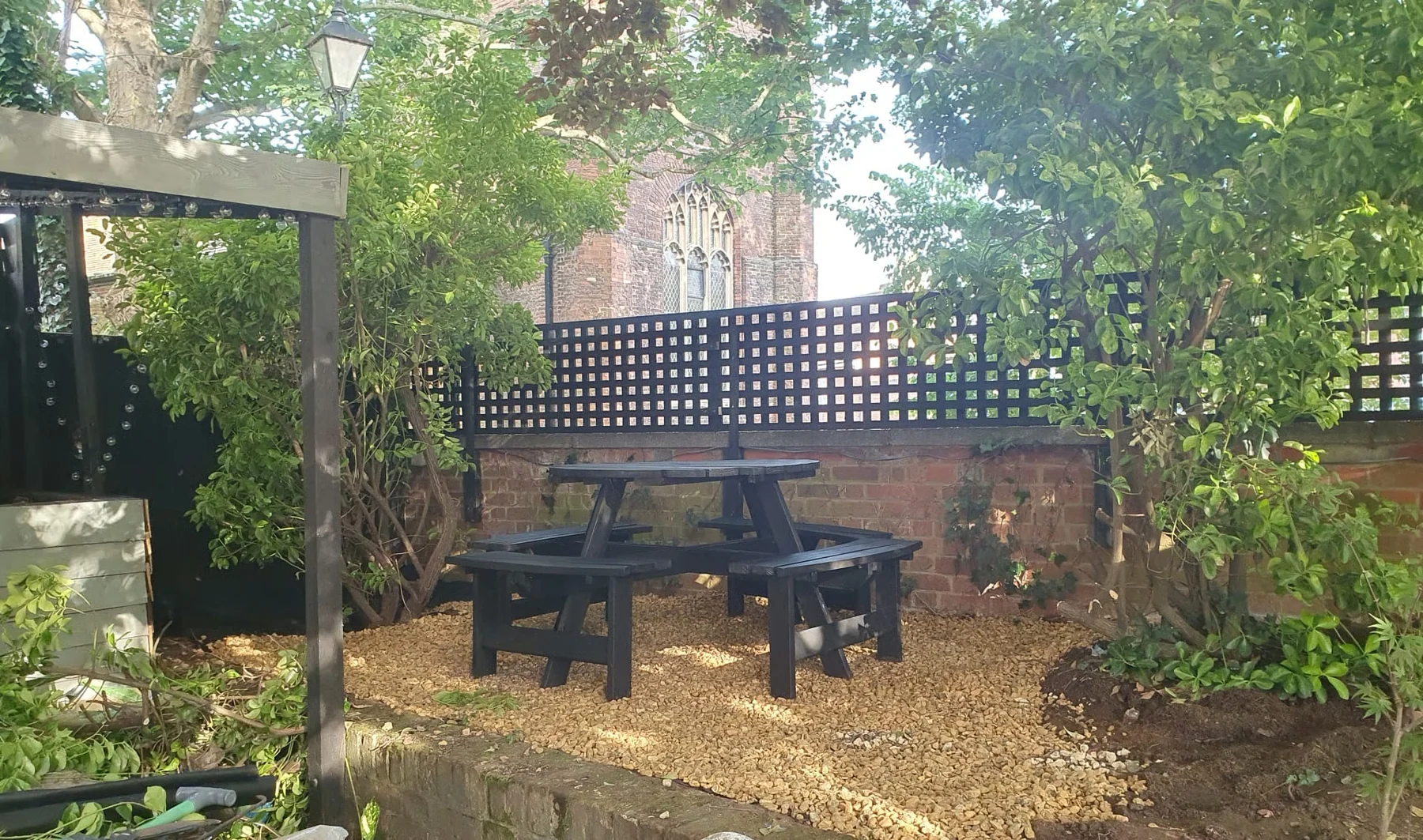 Beer garden seating at The Black Horse